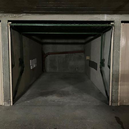 Studio Quartier Chateau - Wifi - Garage Individuel A Cle - Electromenager Complet Pau Luaran gambar