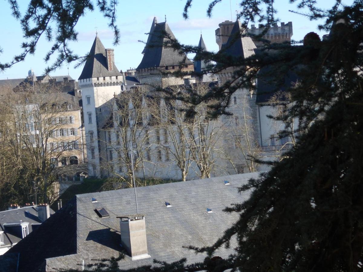 Studio Quartier Chateau - Wifi - Garage Individuel A Cle - Electromenager Complet Pau Luaran gambar